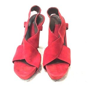 Diane von furstenberg red suede sandal pumps